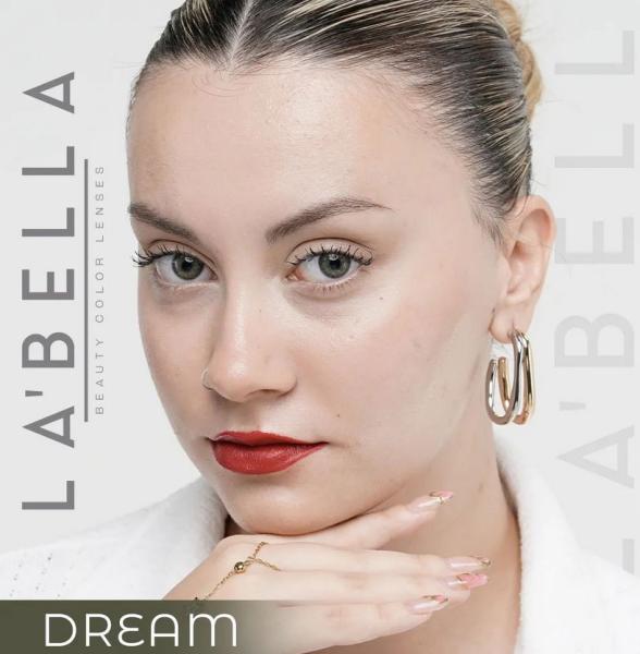 LA’BELLA Premium 'Dream' green colored contact lenses for 3 Months / 1x Pair / 2 Pcs