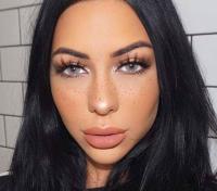 Solotica-Hidrocor-Ice-Jahreslinsen-mit-dioptrien-sehstärke-Tragebild